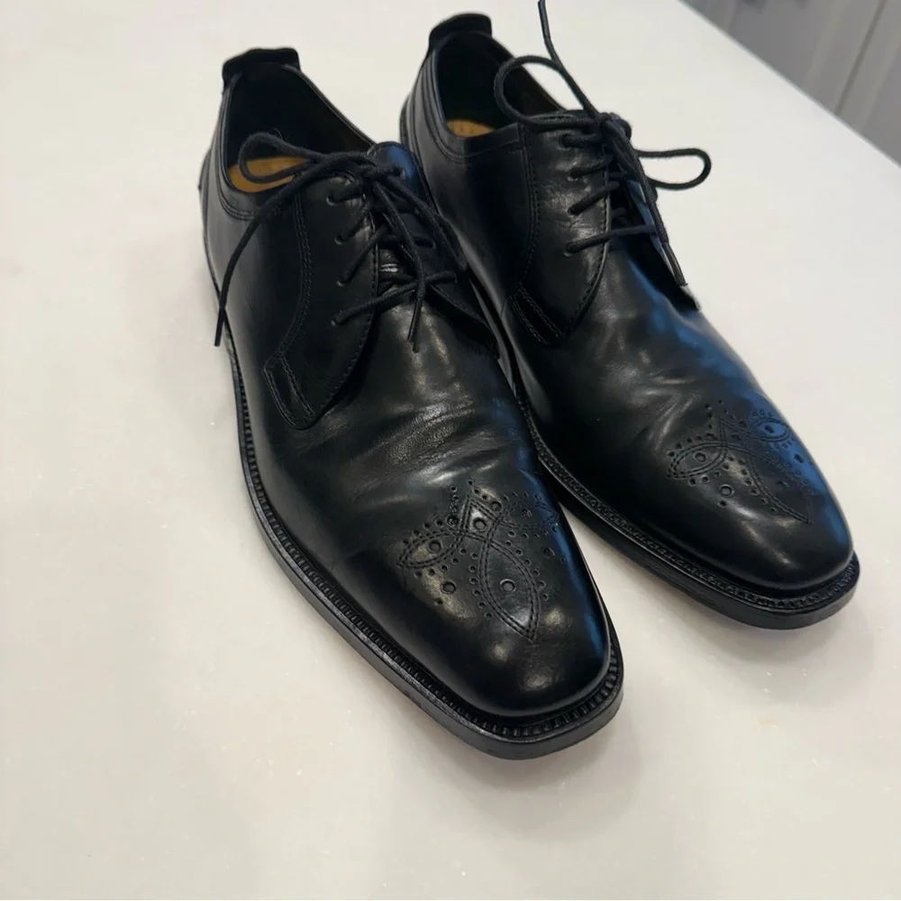 Cole Hann Men’s Modern Classic Oxfords Black Leather Uppers & Soles Size 8M EUC